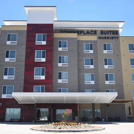 Towneplace Suites Kansas City At Briarcliff Exterior foto